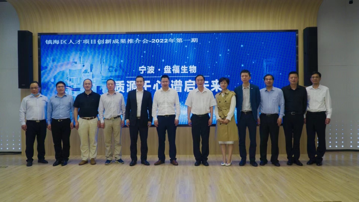 1652251837114379.jpg 合照.jpg